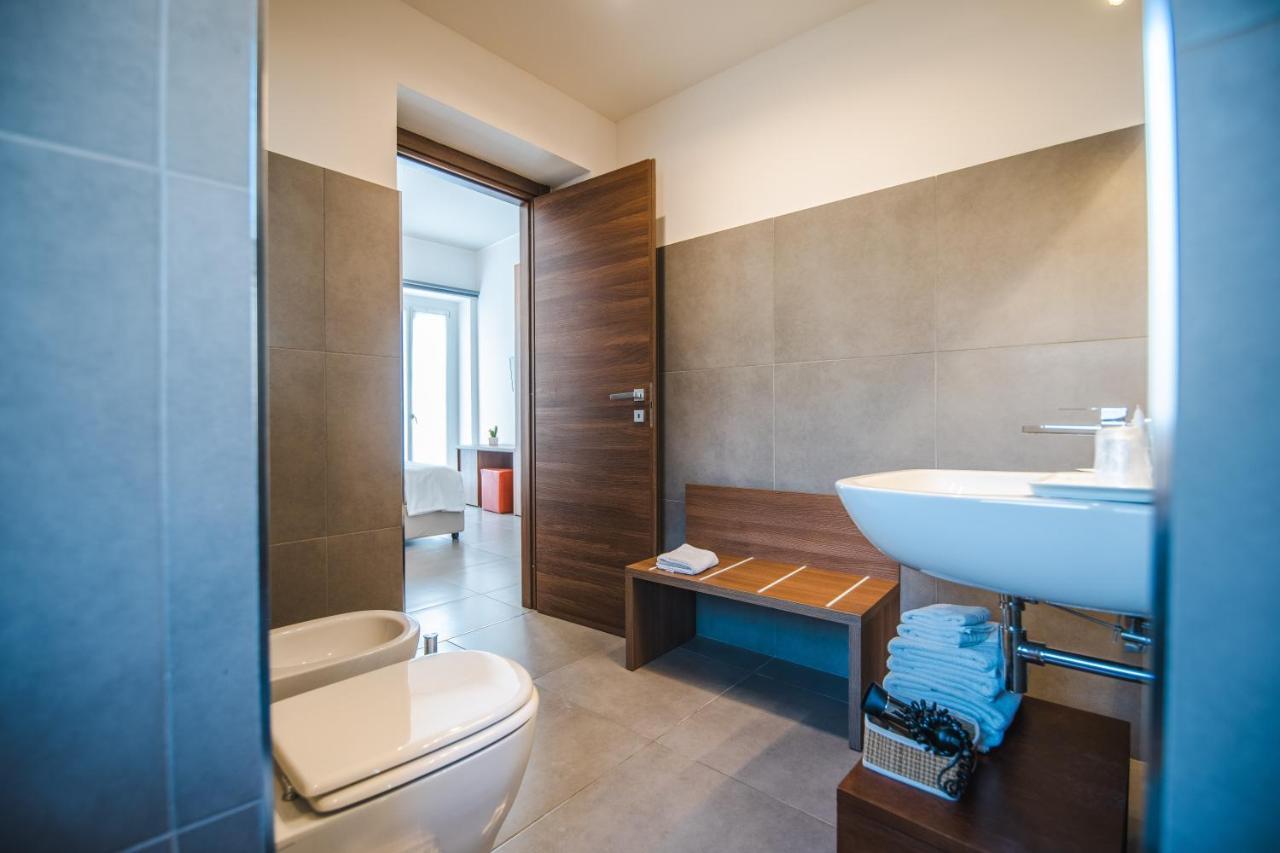 Arco Dei Pinto Bed & Breakfast Salerno Ngoại thất bức ảnh