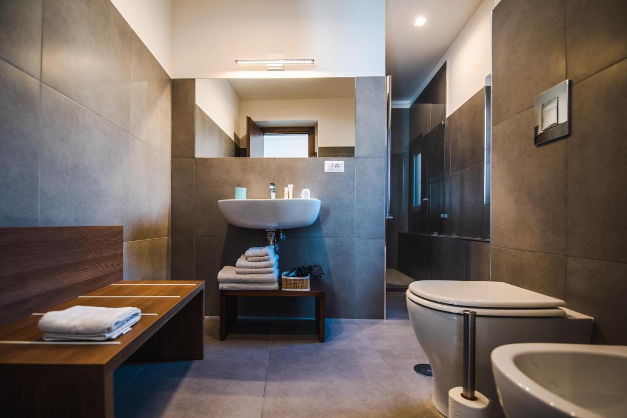Arco Dei Pinto Bed & Breakfast Salerno Ngoại thất bức ảnh